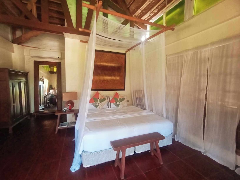 Hoyohoy Villas 28/65