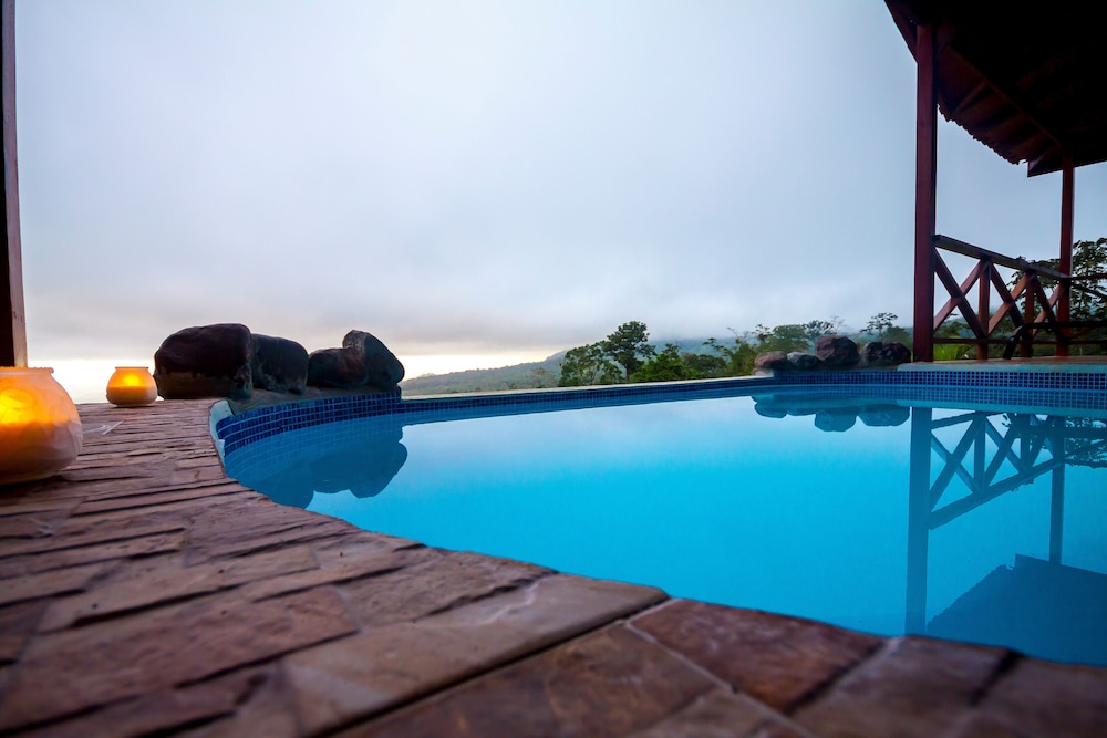 Greenlagoon Arenal Waterfall Villas 39/67