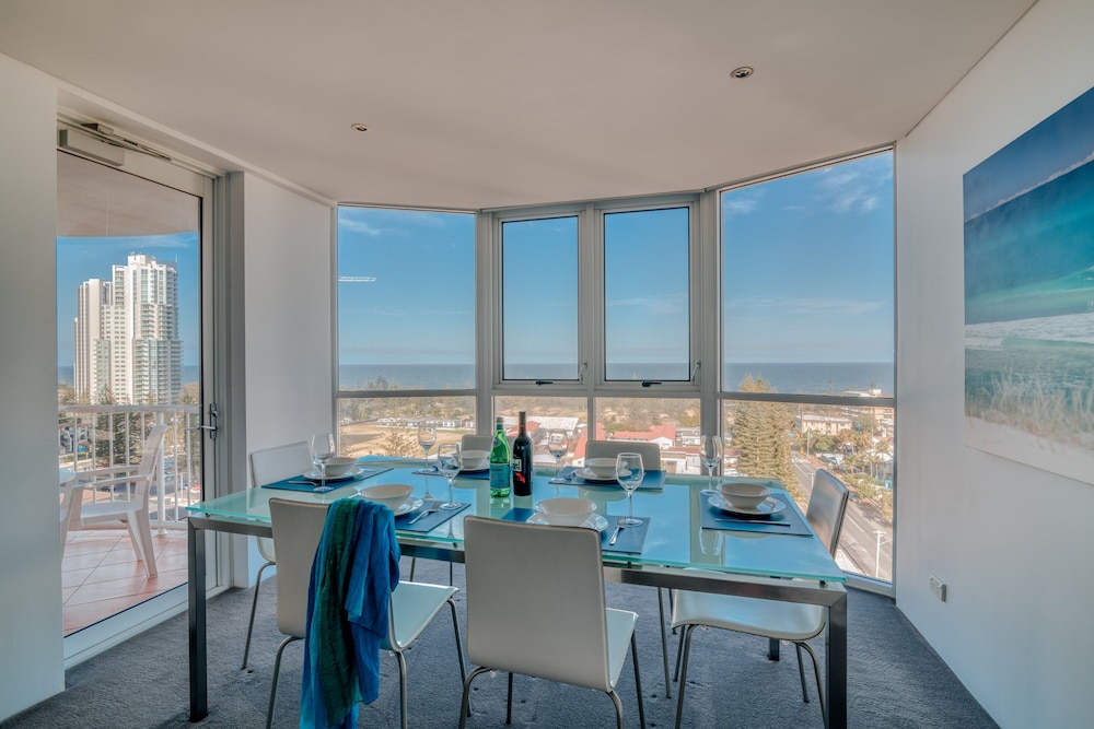 Bel Air on Broadbeach 42/50