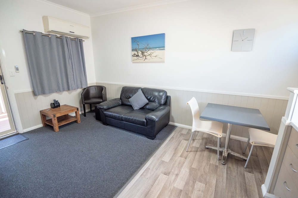 Esperance Bay Holiday Park 27/50