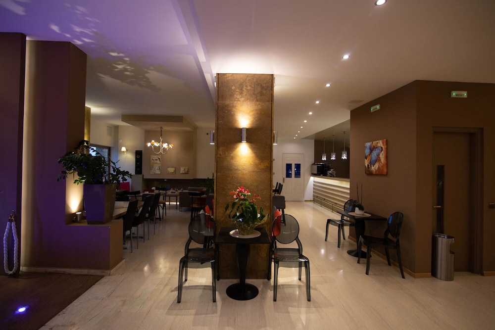 Nidimos Hotel 39/50