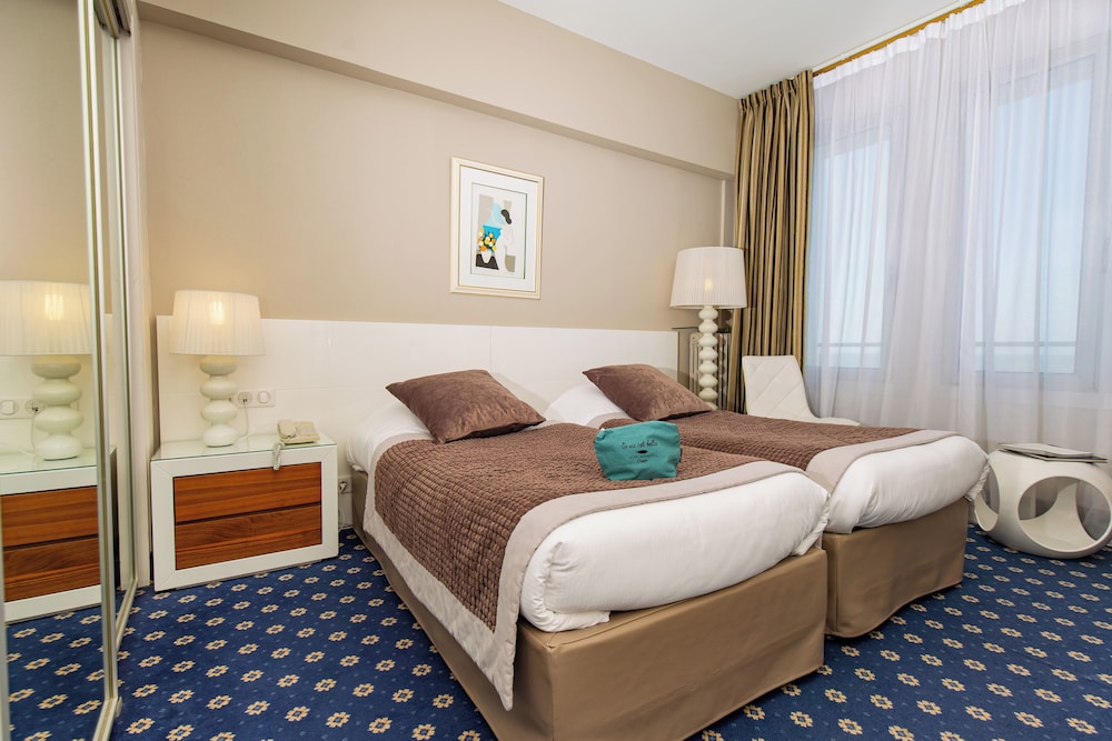 Hotel Aguado 18/72
