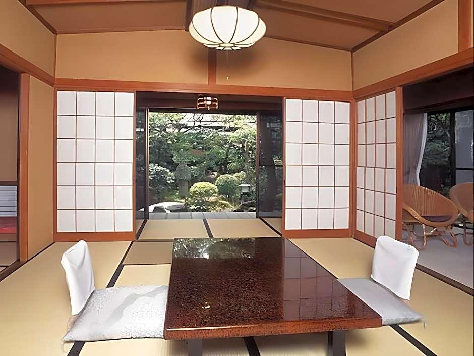 Gyokutei 2/15