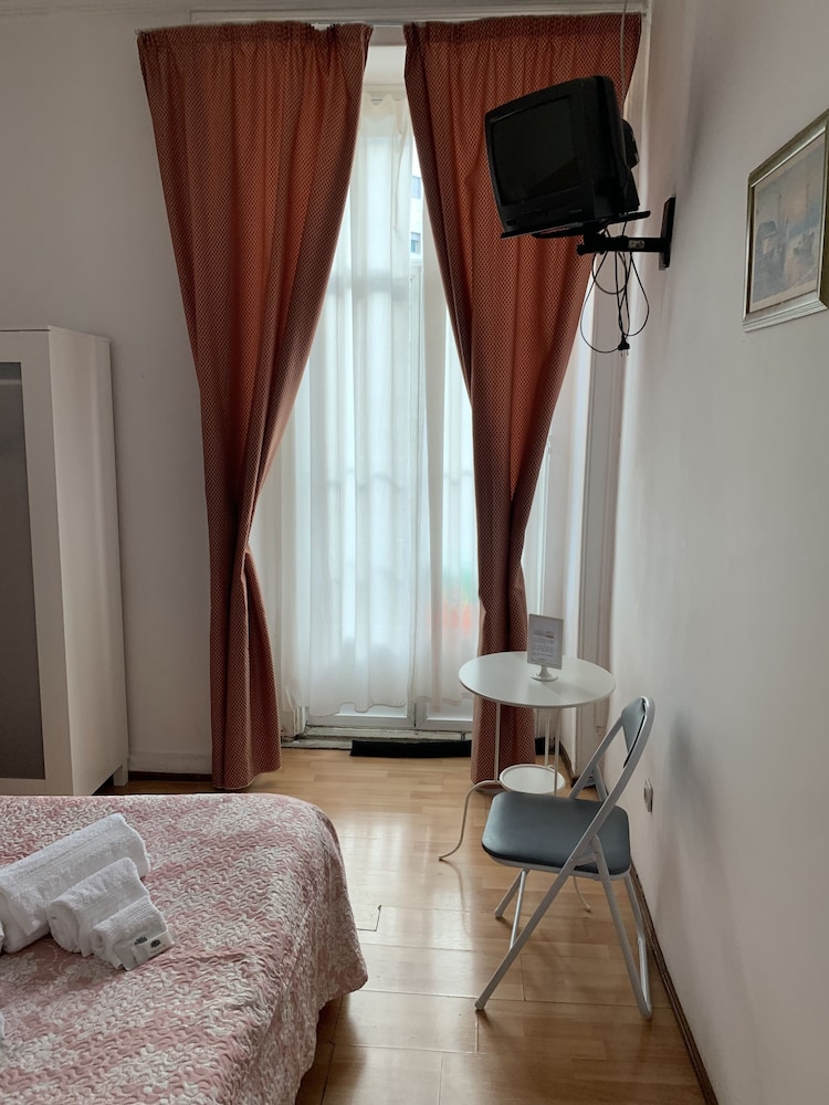 Residencia White Love 13/27
