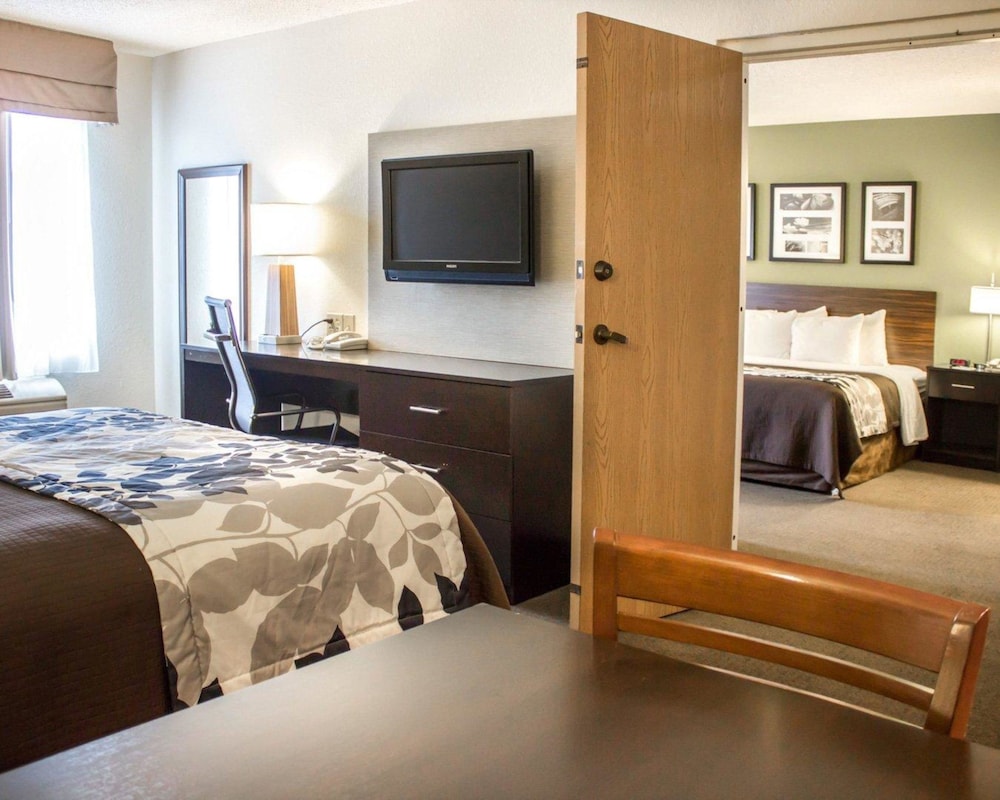 Sleep Inn & Suites Columbus - State University Area 10/27