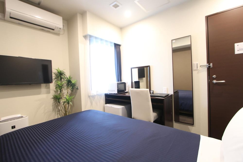 Hotel Livemax Higashi Ginza 50/56