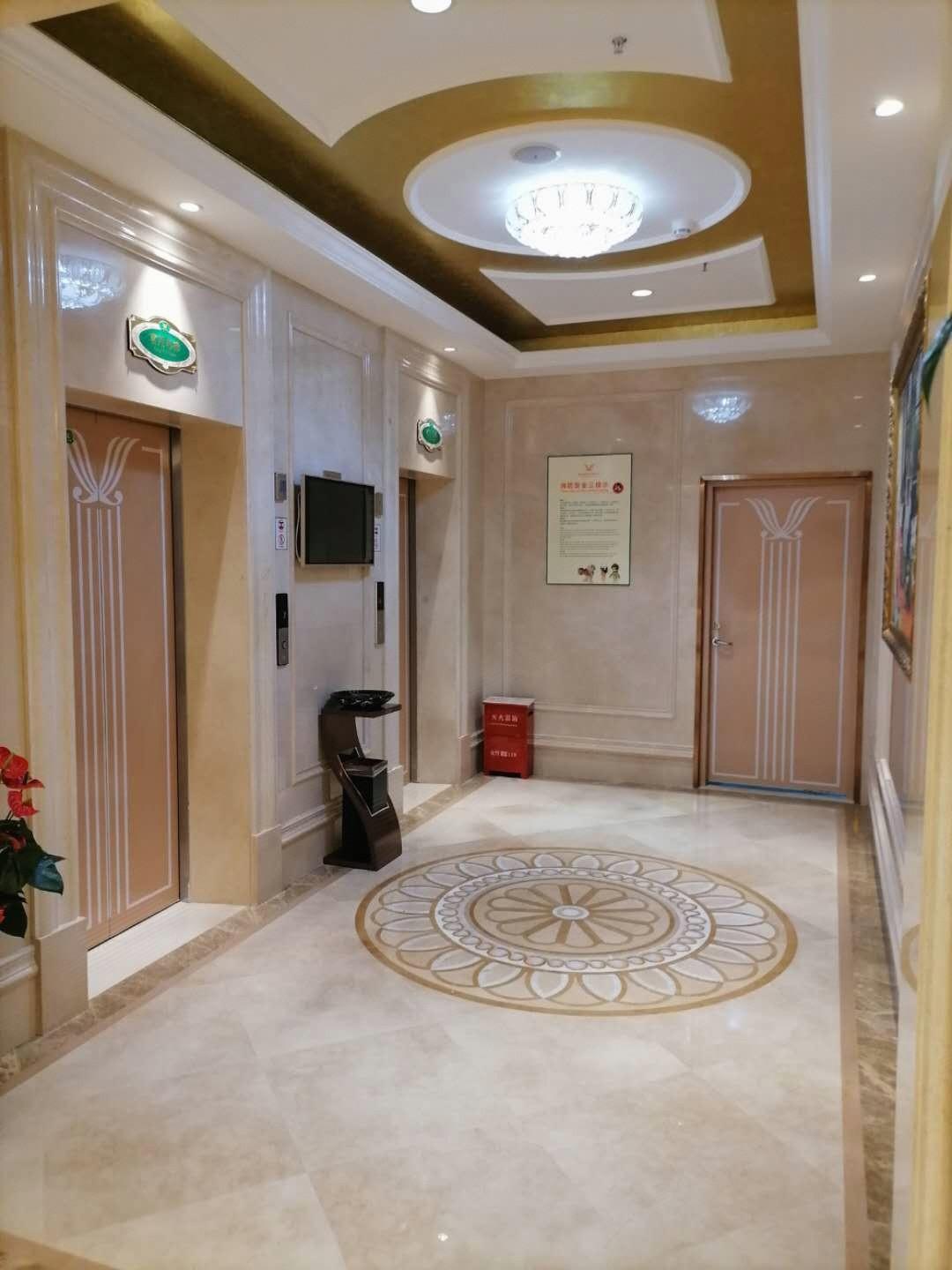 Vienna Hotel (Shenzhen Botanical Garden Road store) 24/52