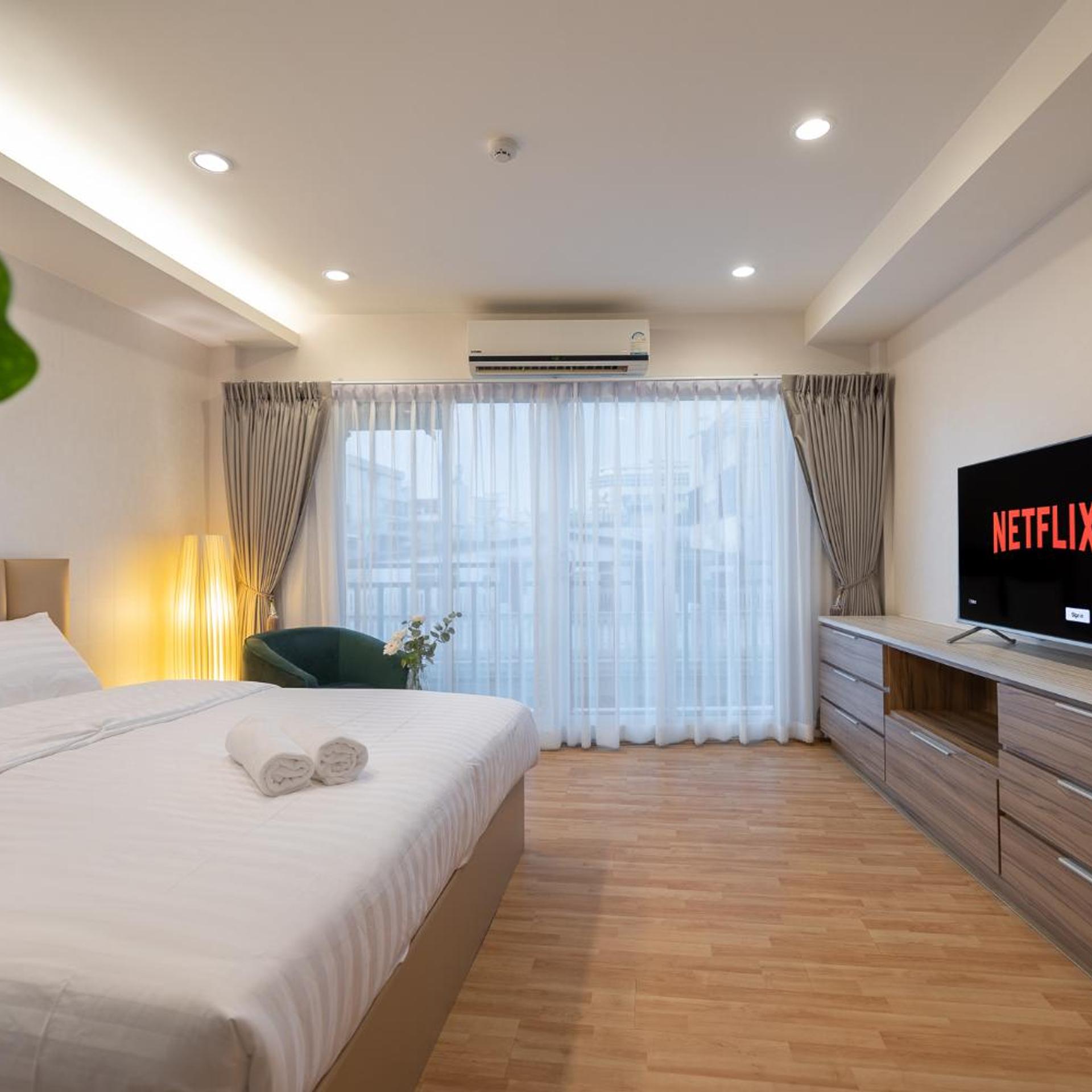 Room, Double Bed, Balcony
