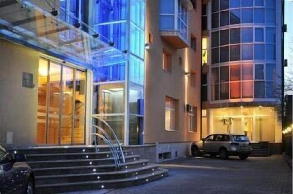 Hotel Confort 51/54