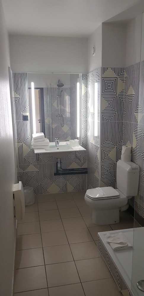 Ibis Styles Massy Opera 41/41