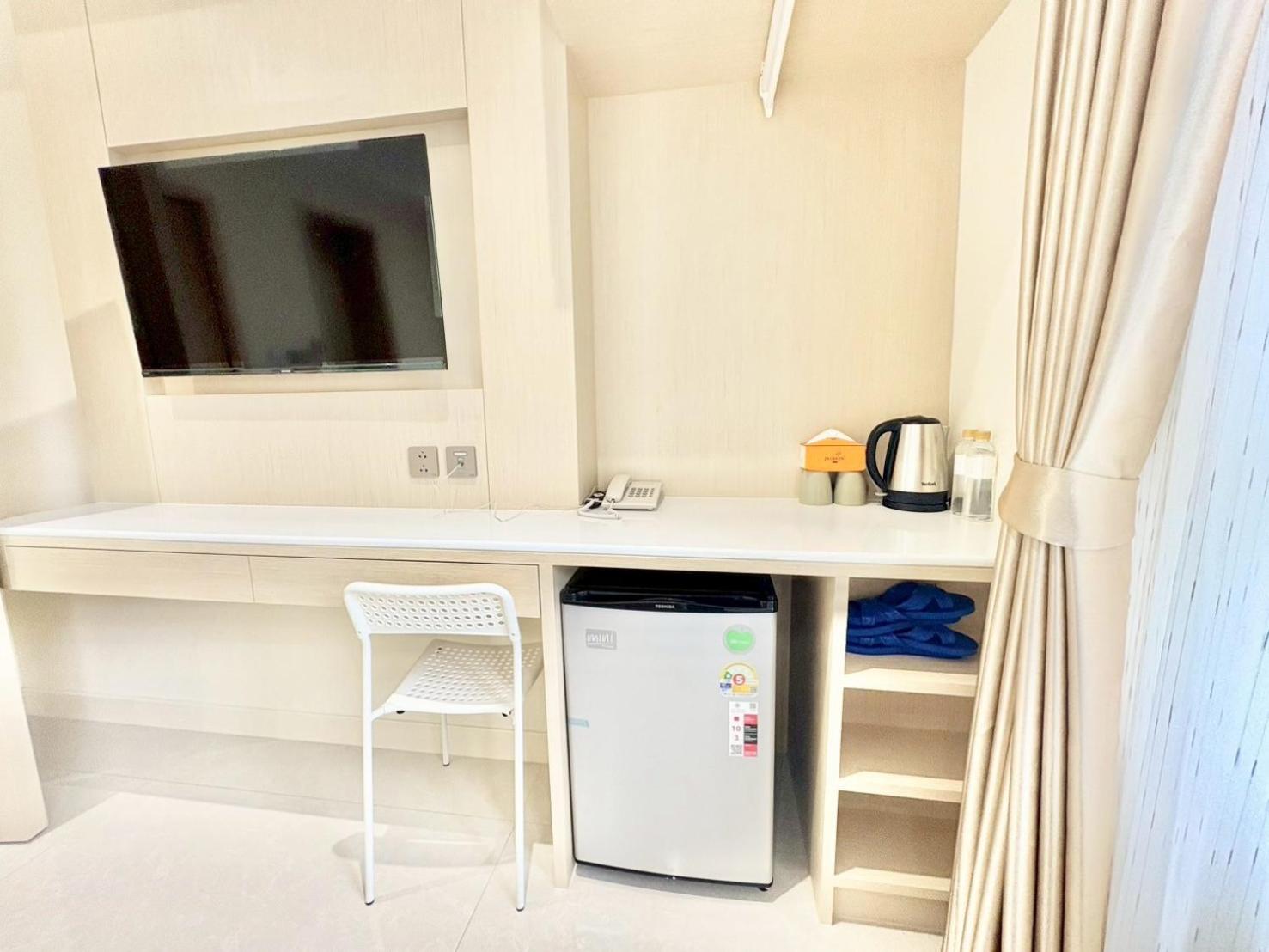 ABC QQ Hotel 32/38