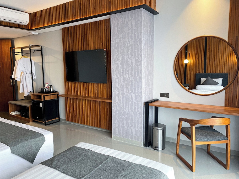 Nata Azana Hotel Ngawi 31/35