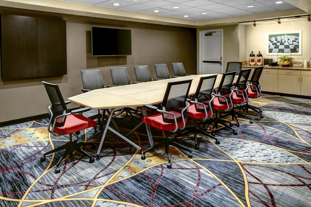 TOWNEPLACE SUITES BAKERSFIELD WEST 40/42