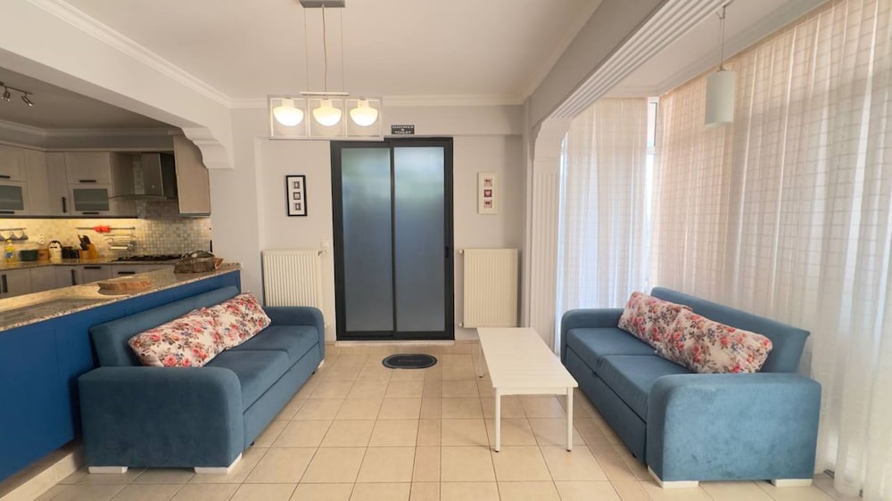 Mountain Valley Apart Hotel & Villas 30/50