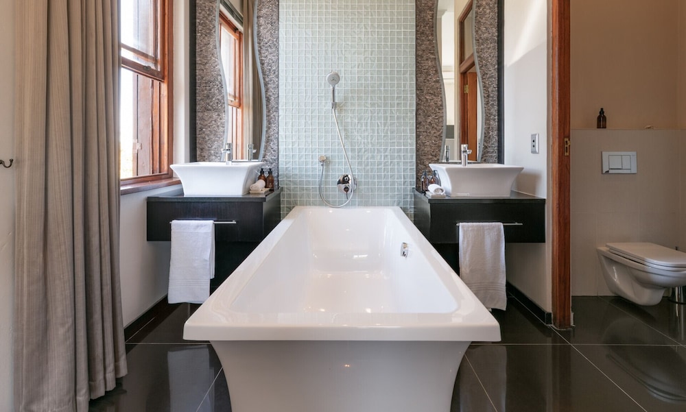 Nova Constantia Boutique Residence 70/70