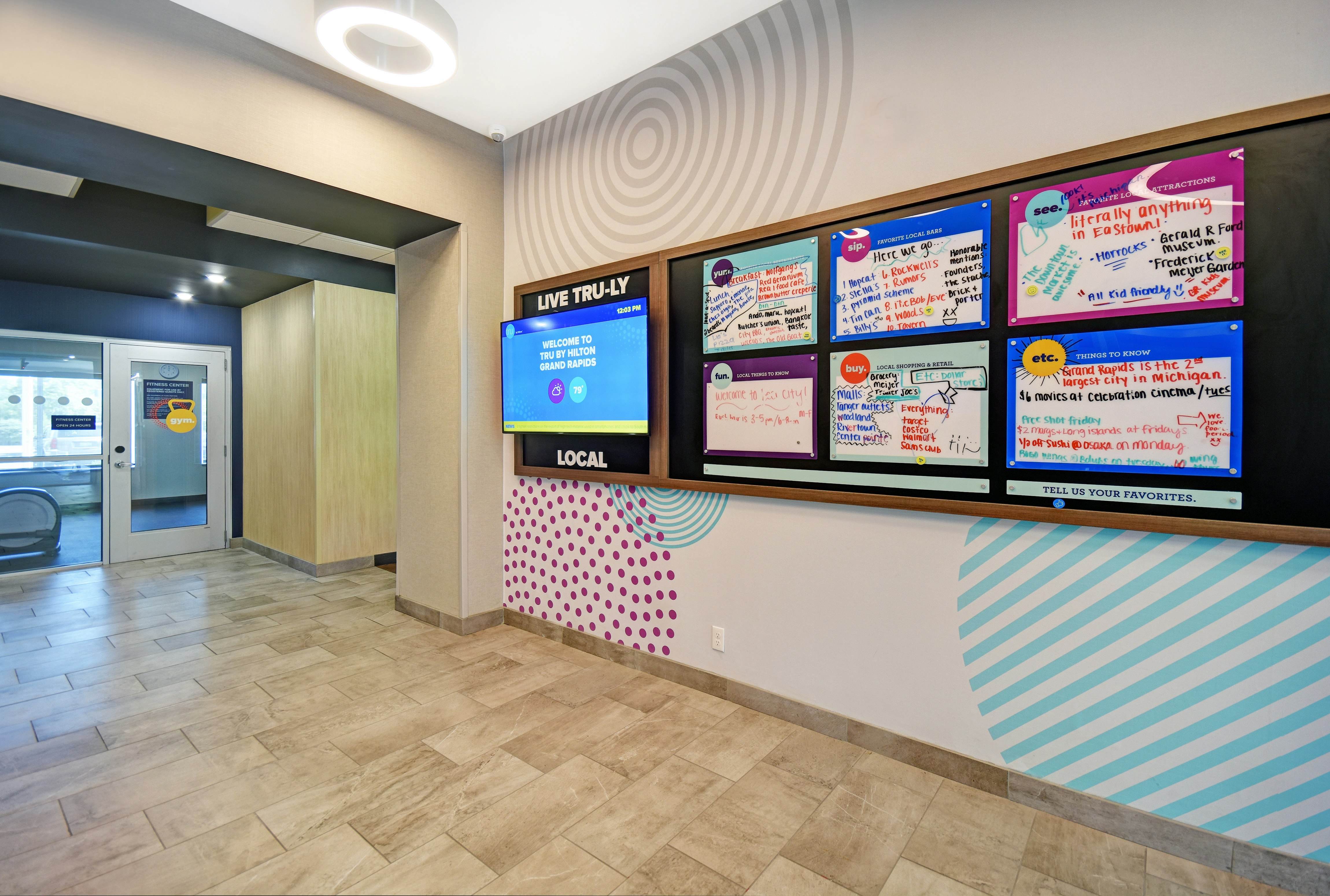 Tru By Hilton Grand Rapids Airport 22/24