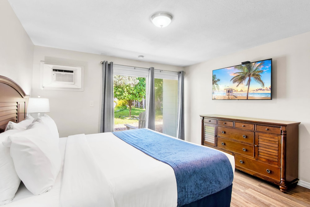 Coconut Cay Resort &amp; Marina 22/78