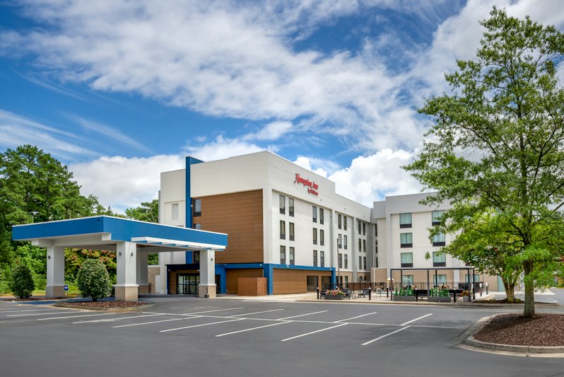 Hampton Inn Petersburg Ft. Gregg Adams 19/20