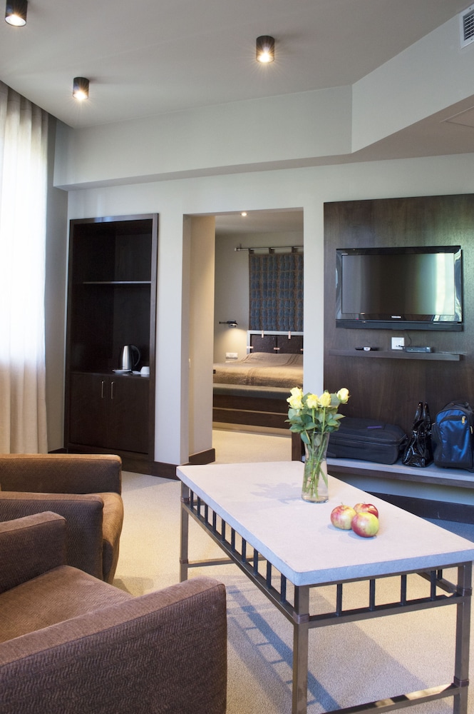 Tufenkian Historic Yerevan Hotel 35/61