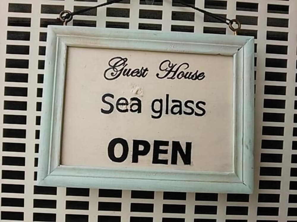 Guest House Sea Glass 13/34