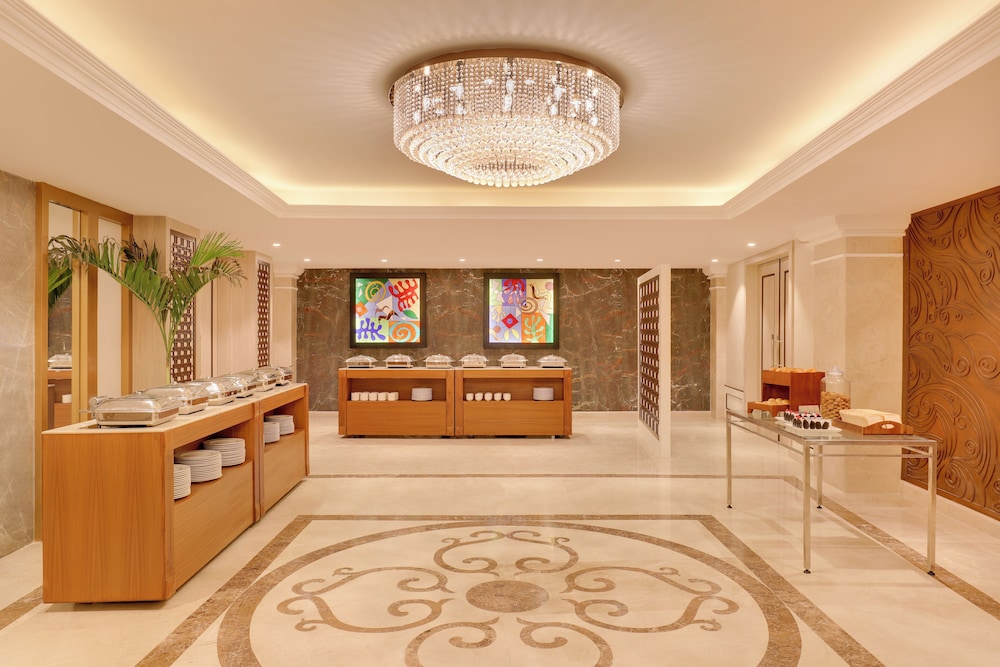 Hotel Lemon Tree, Premier, Kathmandu 12/81