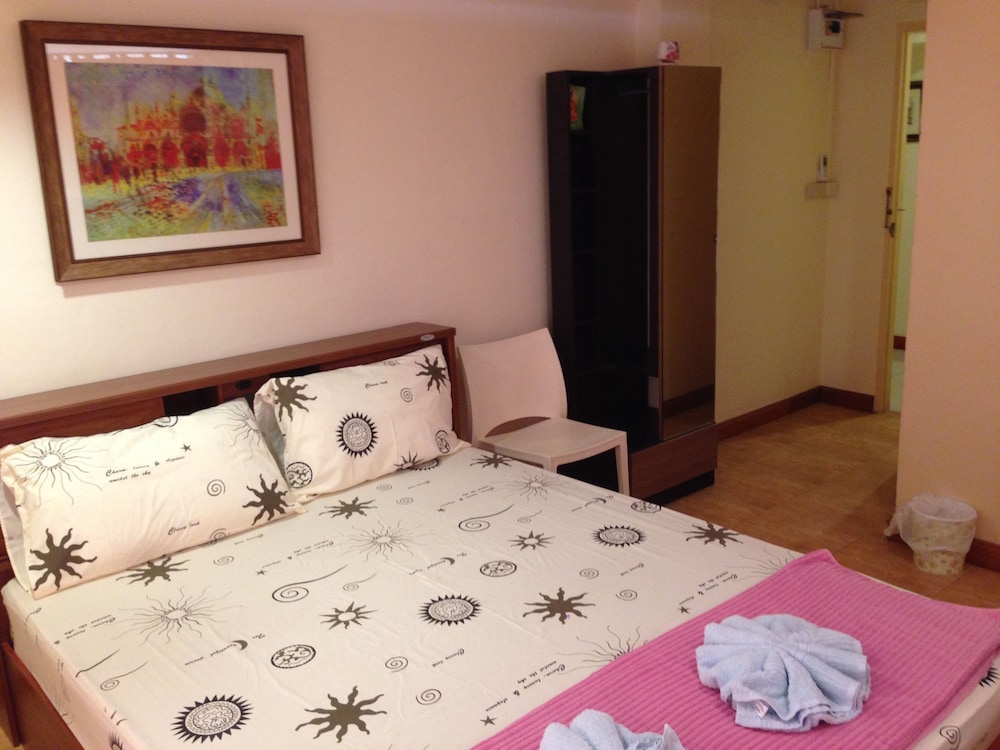 Supatara Place 2 2/19