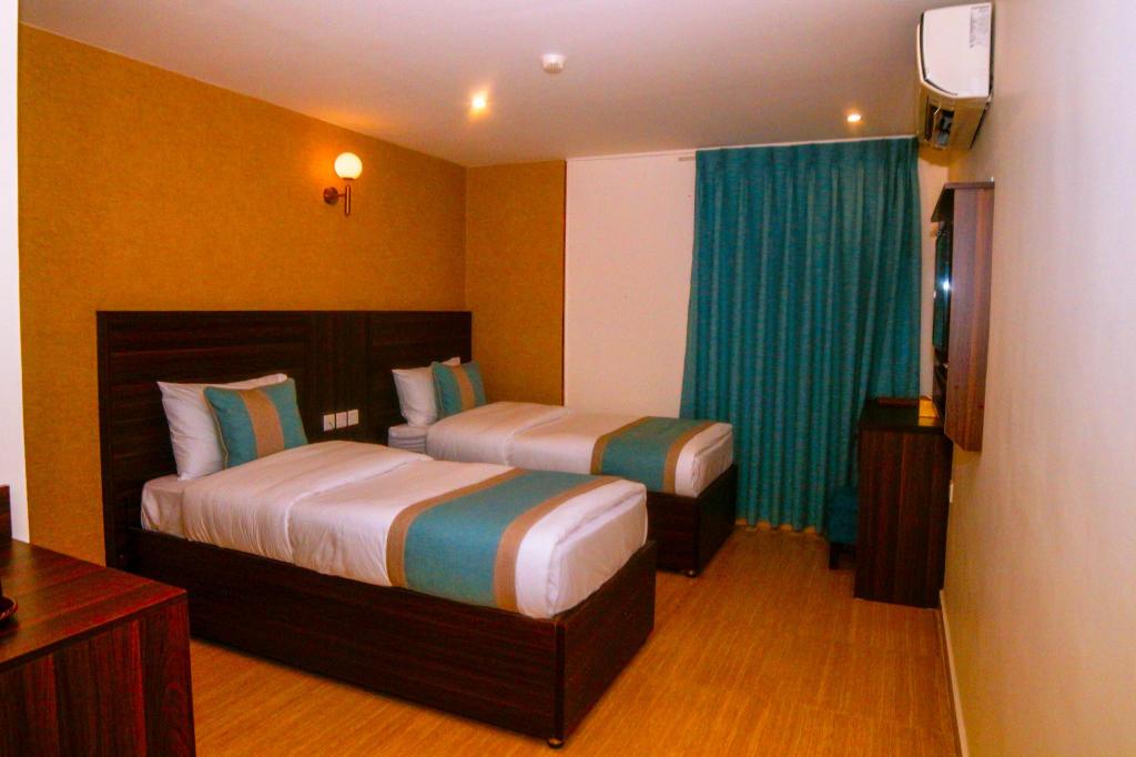 Afnan Hotel 7/35