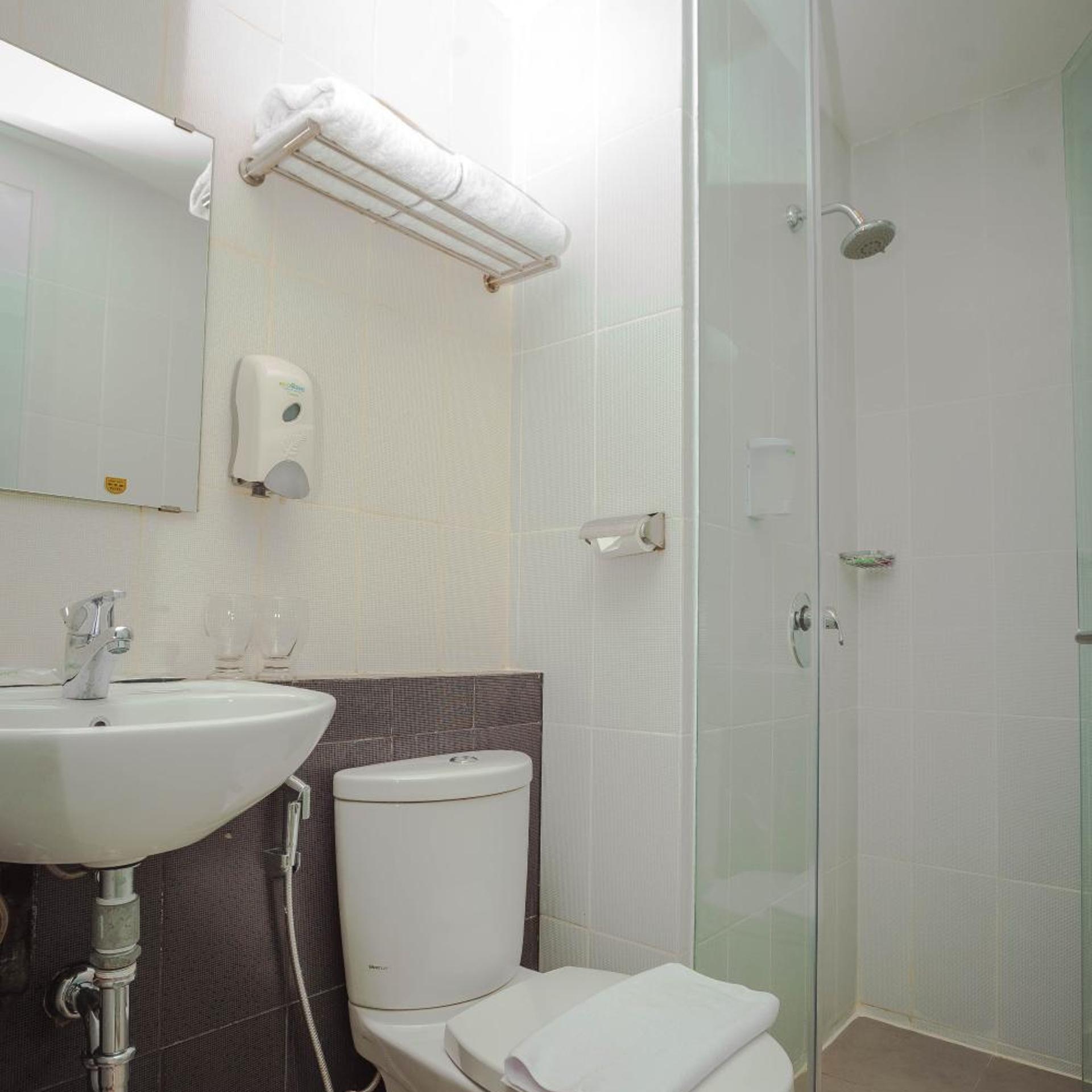 Whiz Prime Hotel Sudirman Makassar 35/35