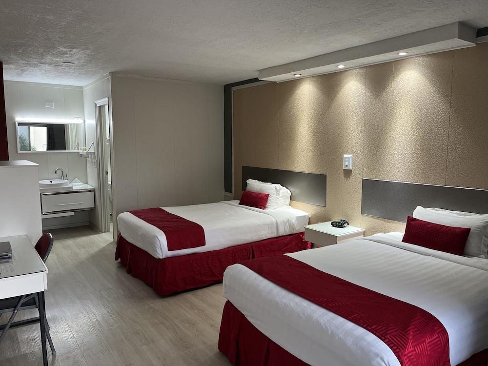 ROOM, 2 DOUBLE BEDS, ACCESSIBLE