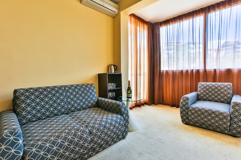 Hotel Premier 44/71