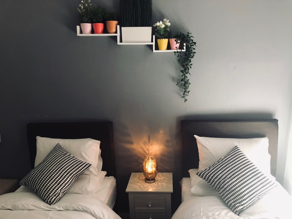 Book a Bed Hostels (ex. Venture Hostel) 31/64