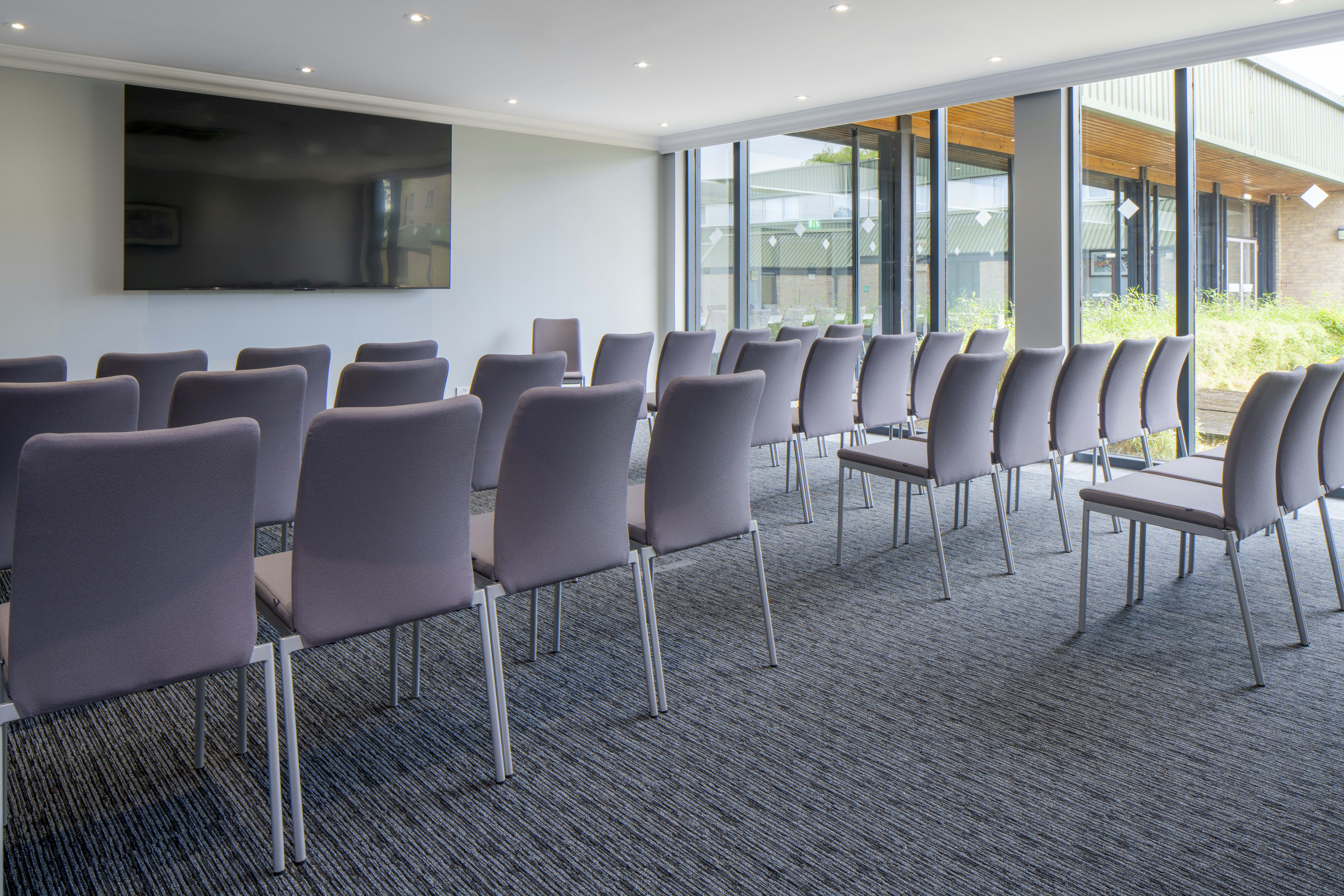 HOLIDAY INN BRISTOL FILTON 39/50