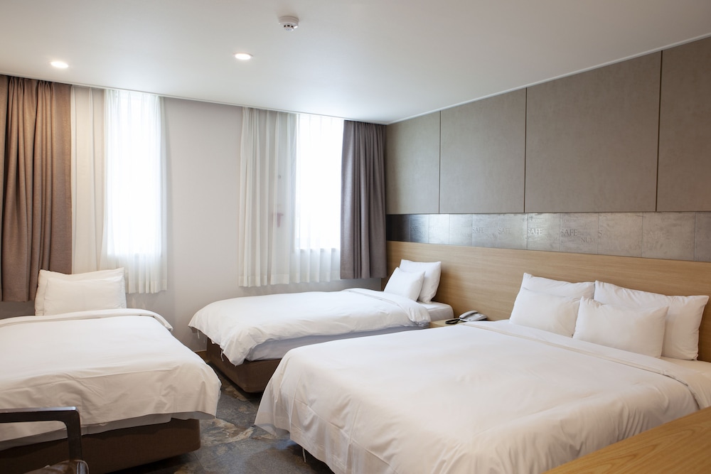Hotel Nafore 25/67