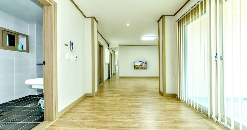 Seogwipo Villa Merci Pension 25/42