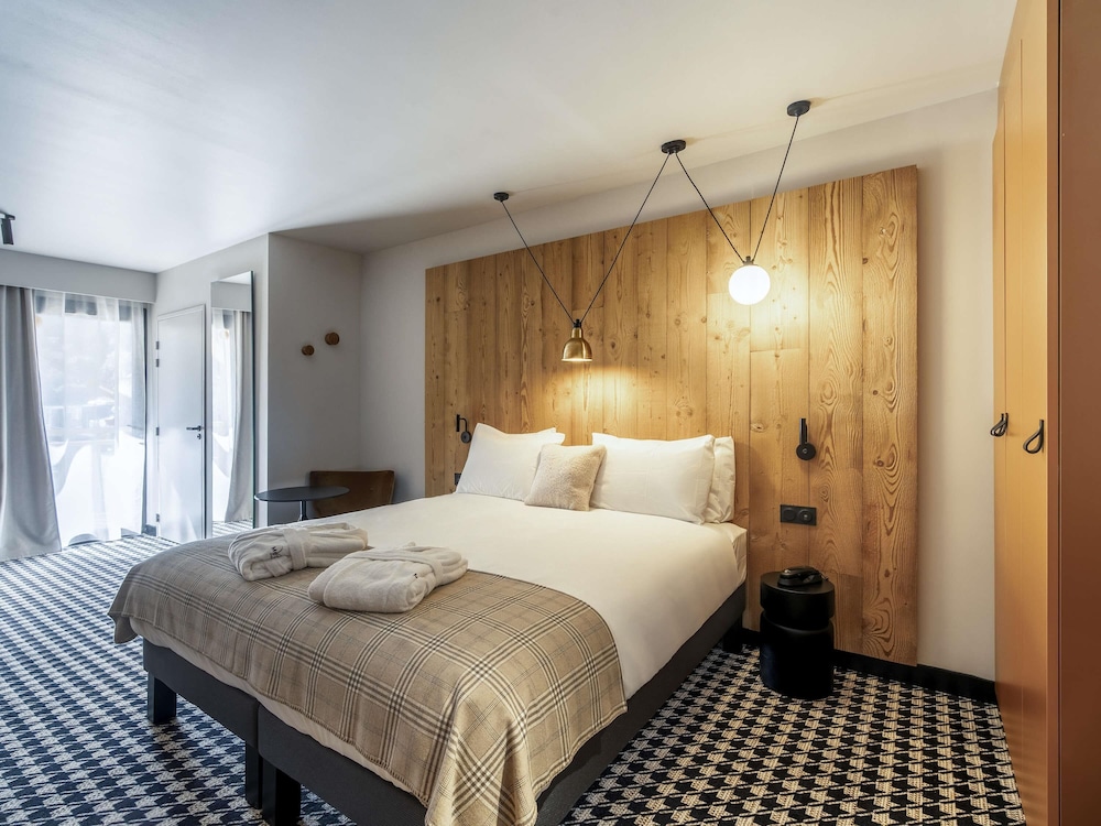 Room, Triple, 3 Beds, Village View, Balcony, Accessible
