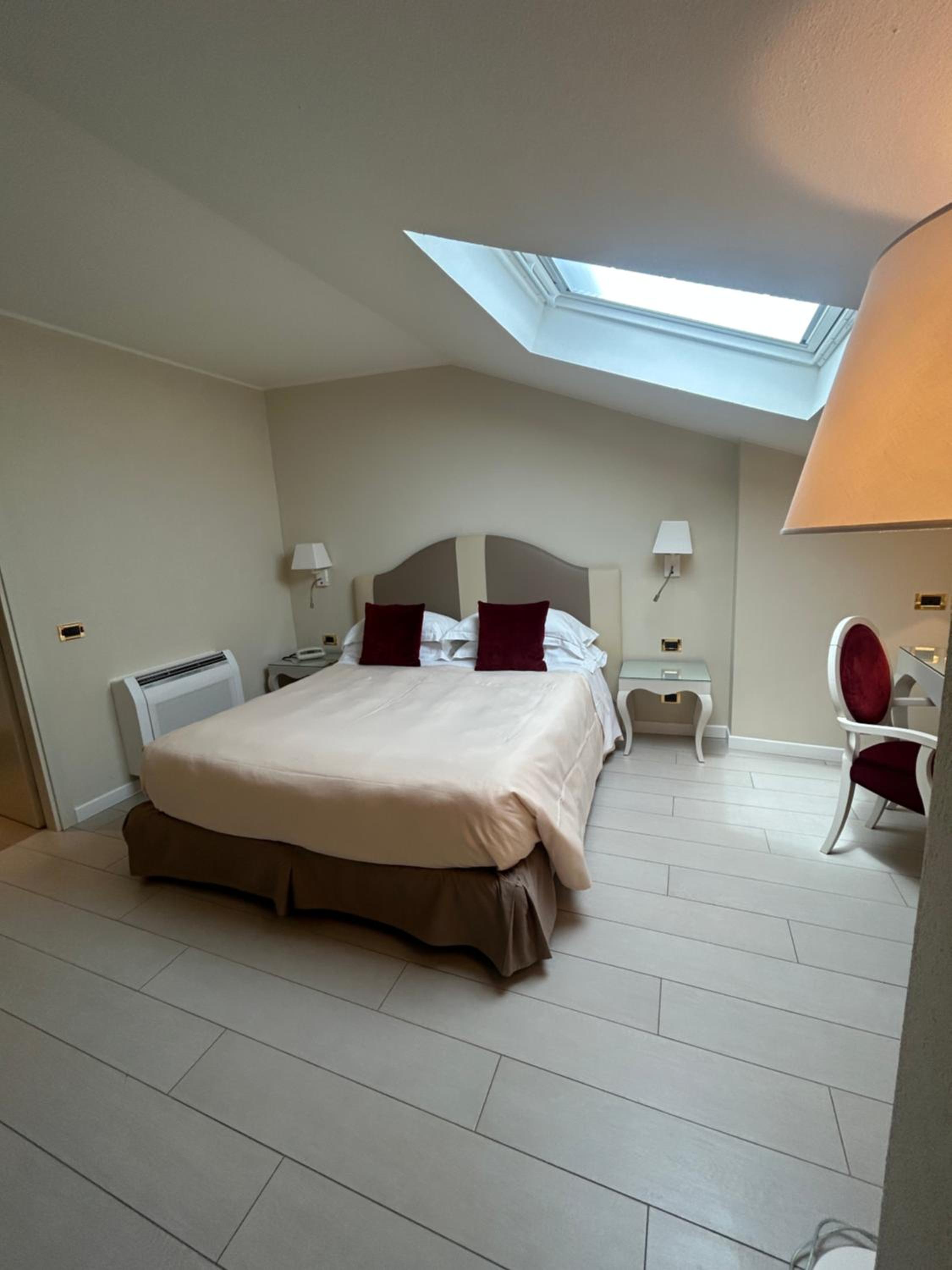 Standard, King Bed, Hotel Miramare and Spa 4/5