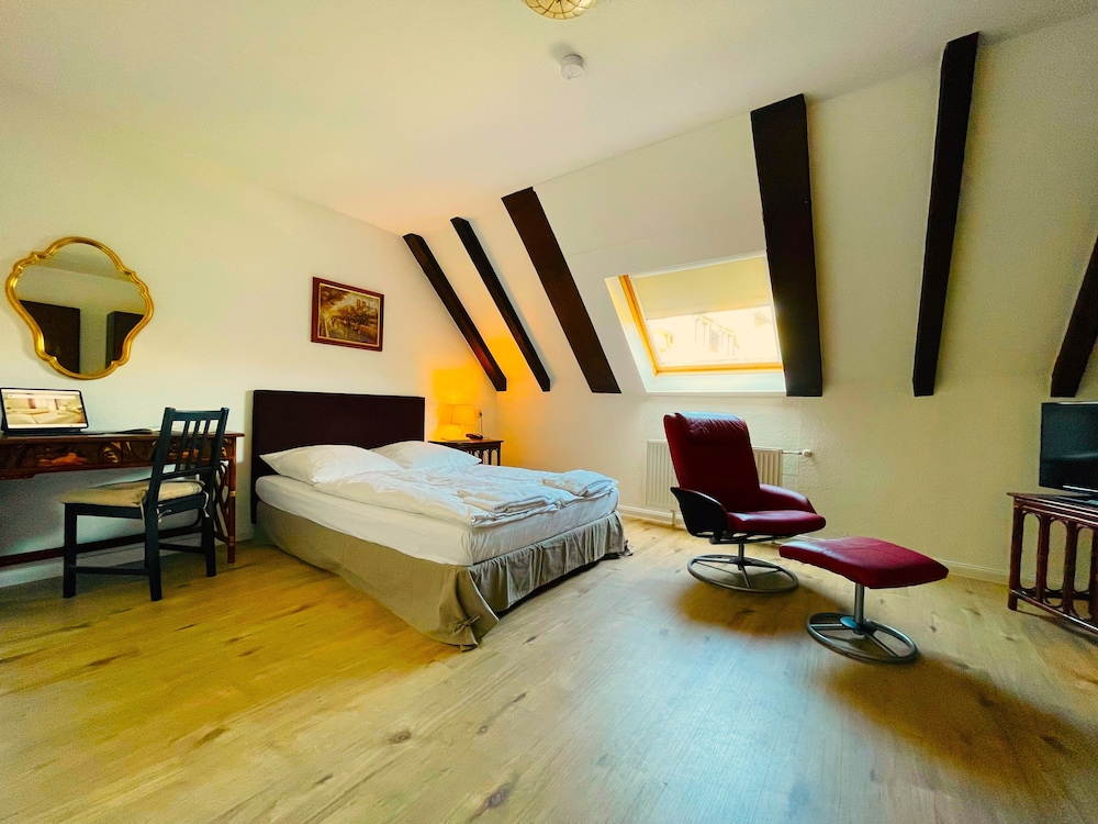 Hotel Moguntia 22/66
