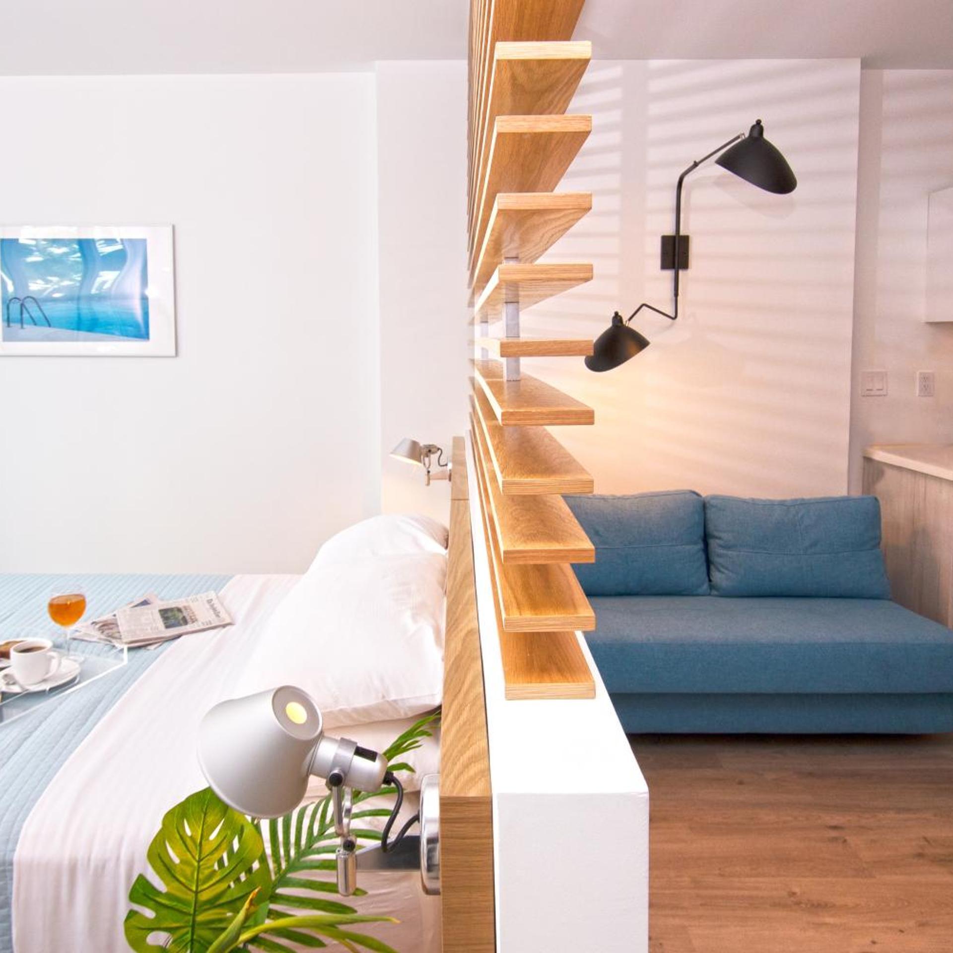 Studio, Suite, Side Ocean View, Balcony, Kitchenette
