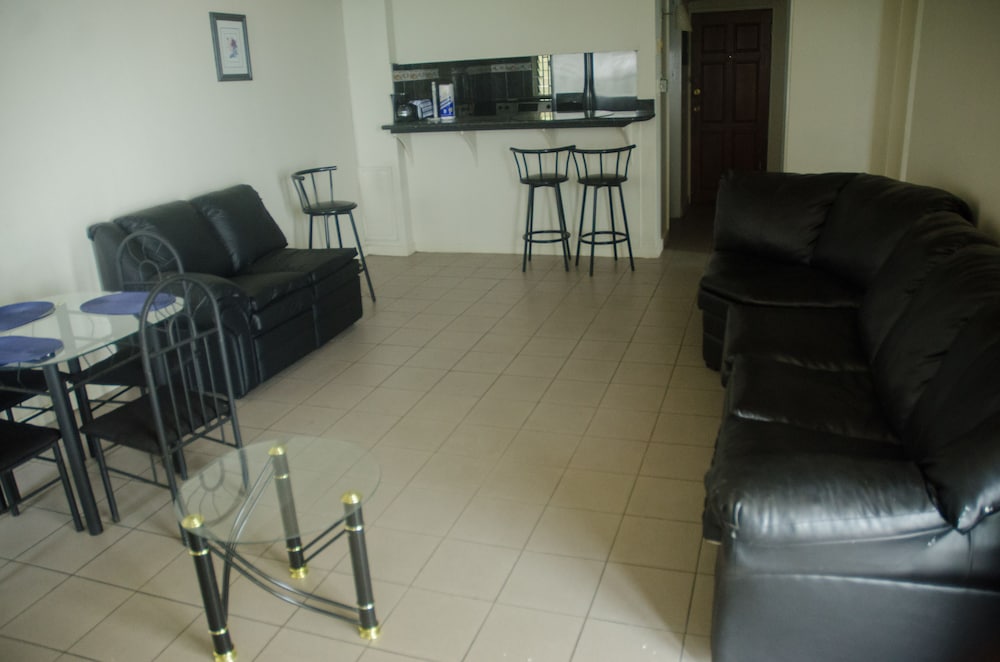 Skymiles Beach Suite 7/26