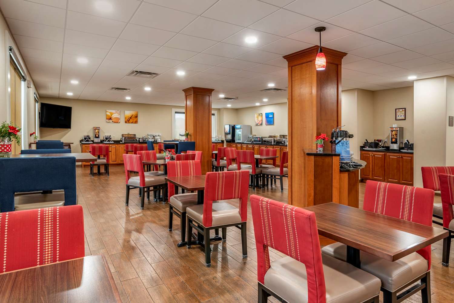 Comfort Suites Niceville Near Elgin Air Force Base 32/61