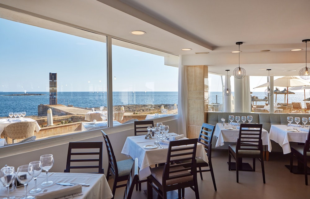 Universal Hotel Cabo Blanco Adults Only 48/75