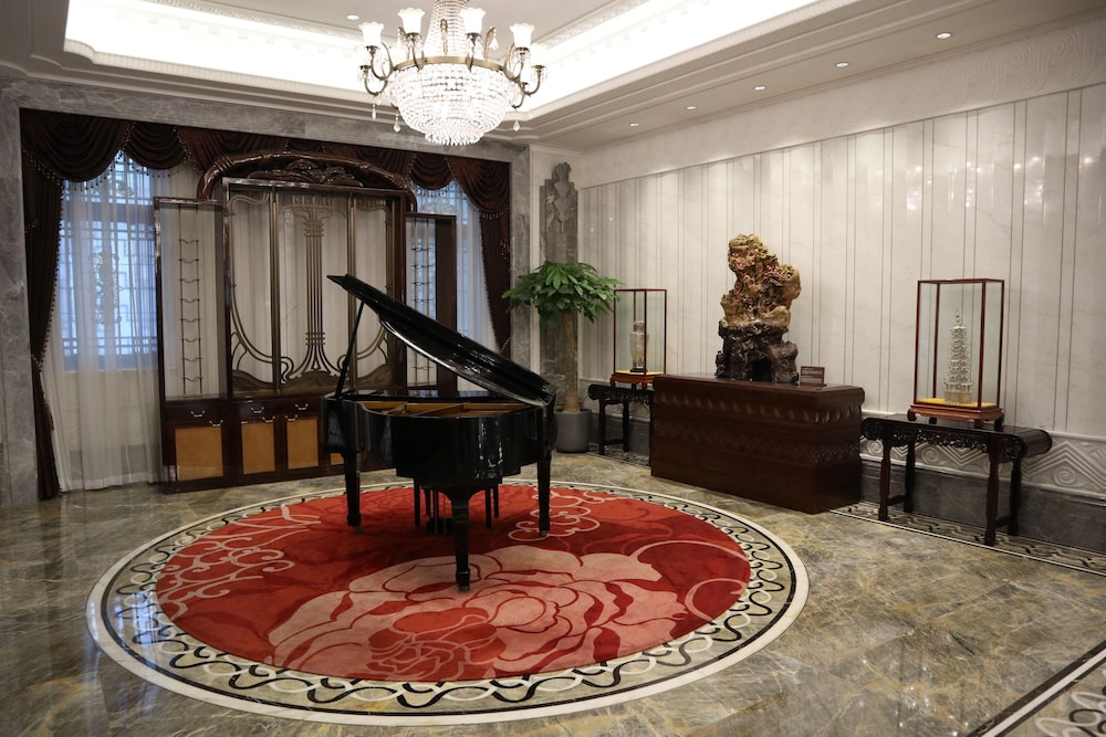 Shanghai Donghu Hotel 48/62