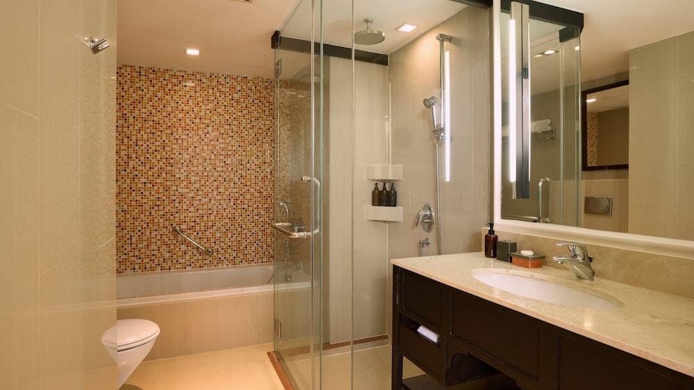 Dusit Thani Laguna Phuket 49/50