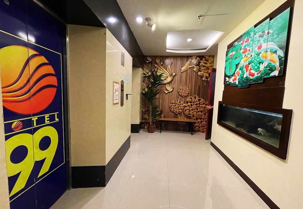 Hotel 99 9/50