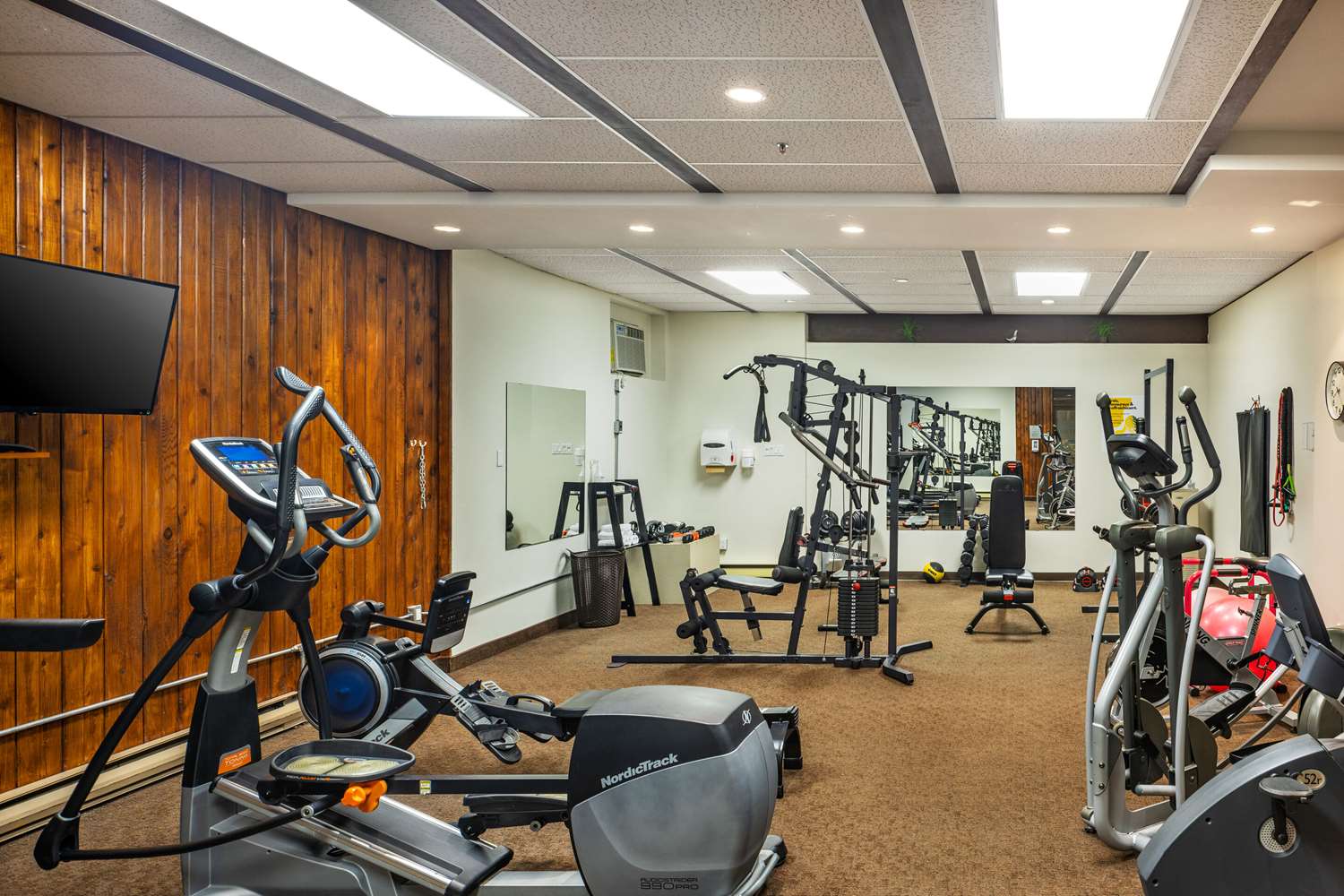 Quality Inn Rouyn-Noranda 36/51