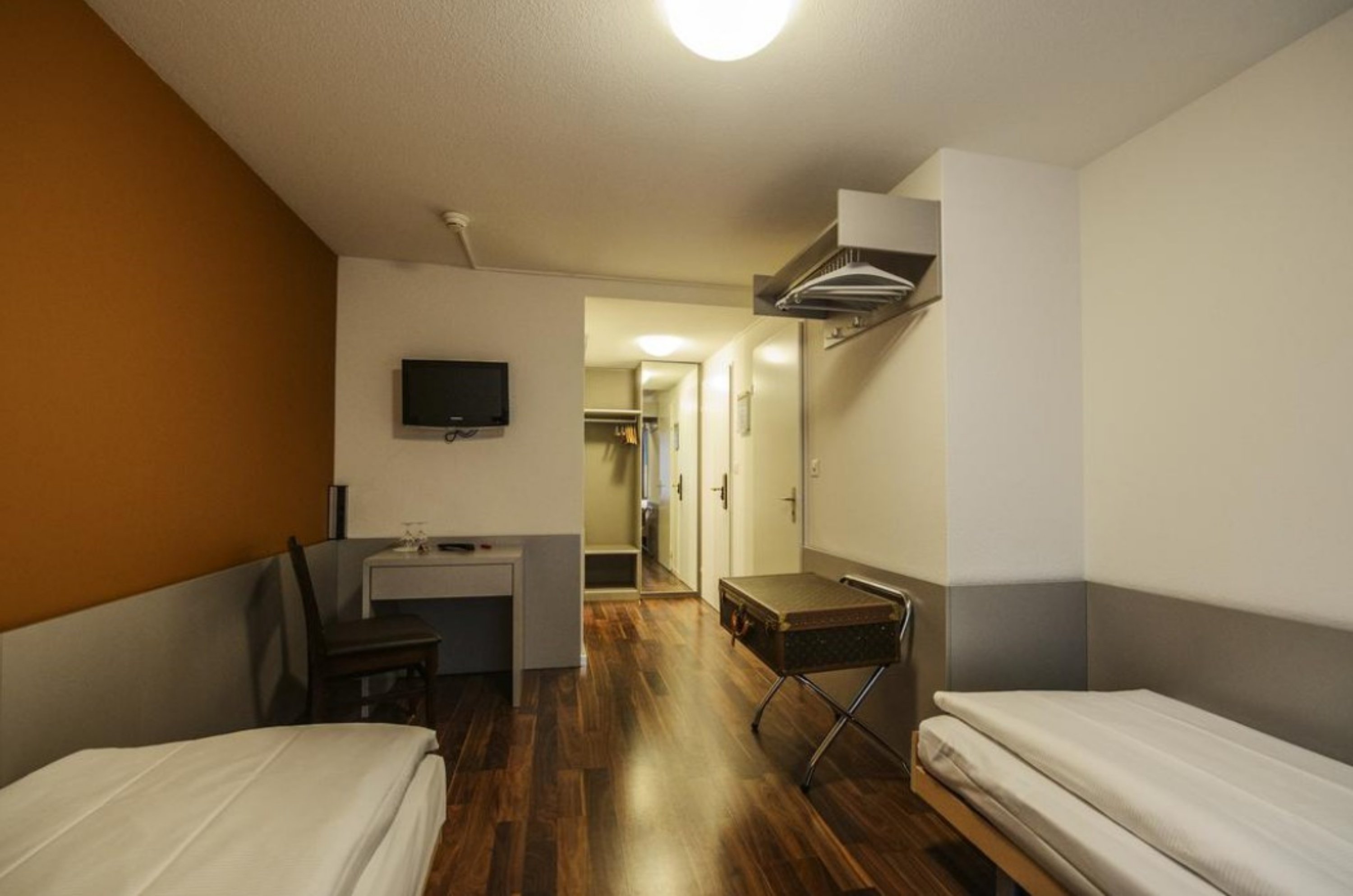 Alexander Guesthouse 30/54
