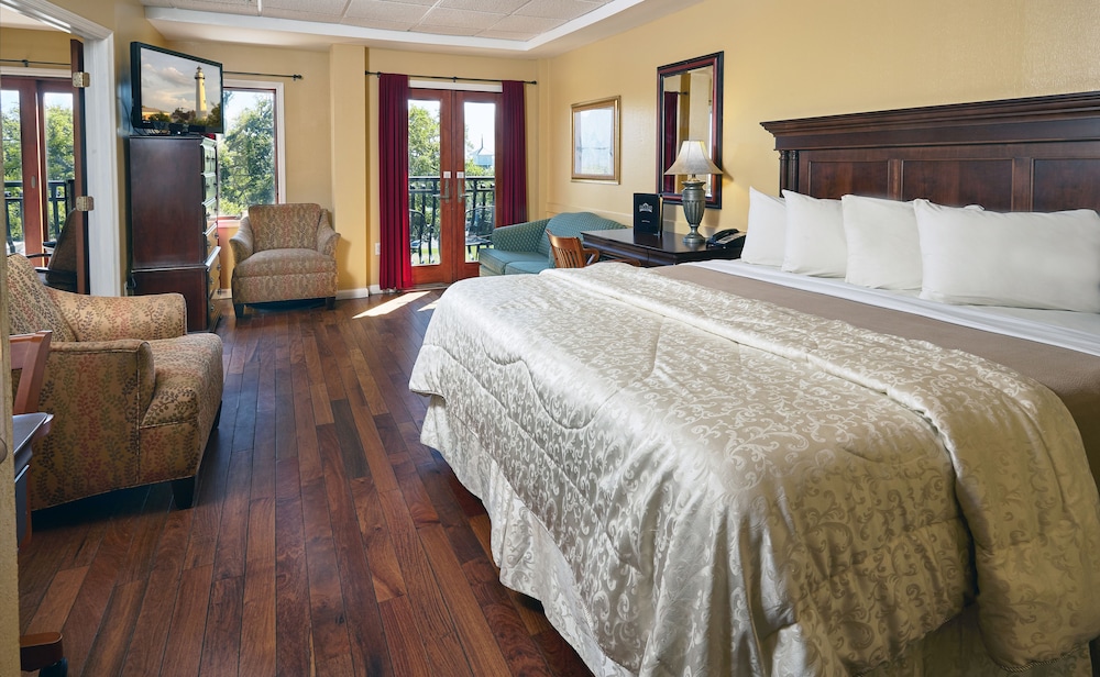 Ocean Inn and Suites 30/72