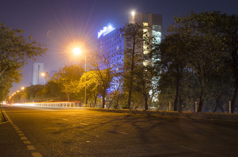 Radisson Blu Hotel Greater Noida 72/77