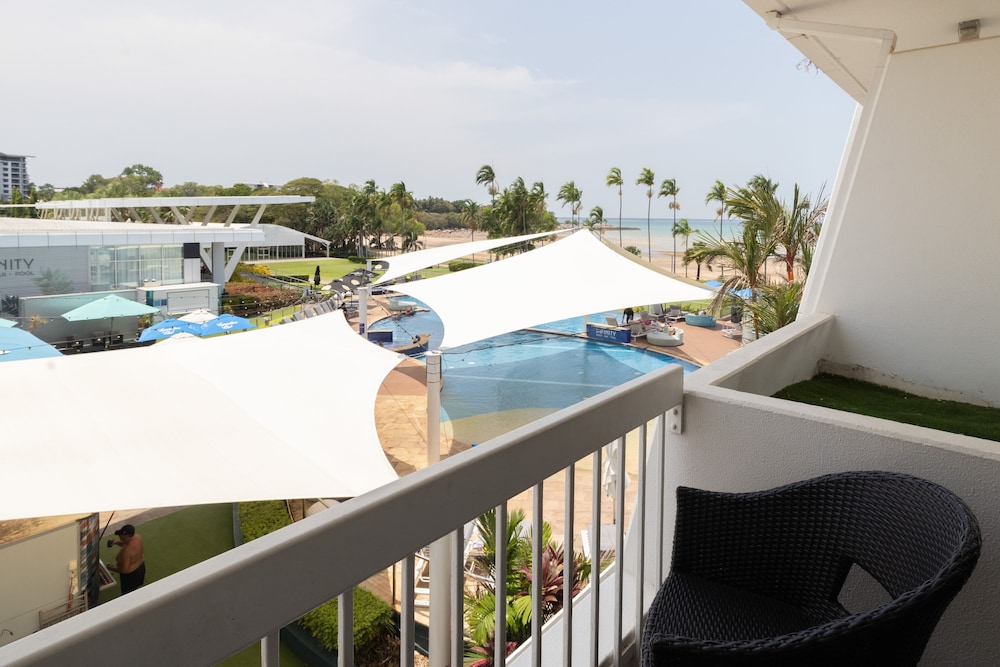 Mindil Beach Casino Resort 56/62