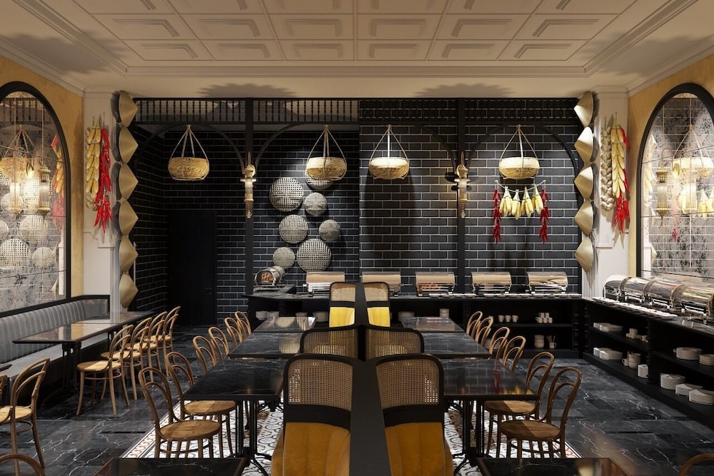 Adora Art Hotel 58/74